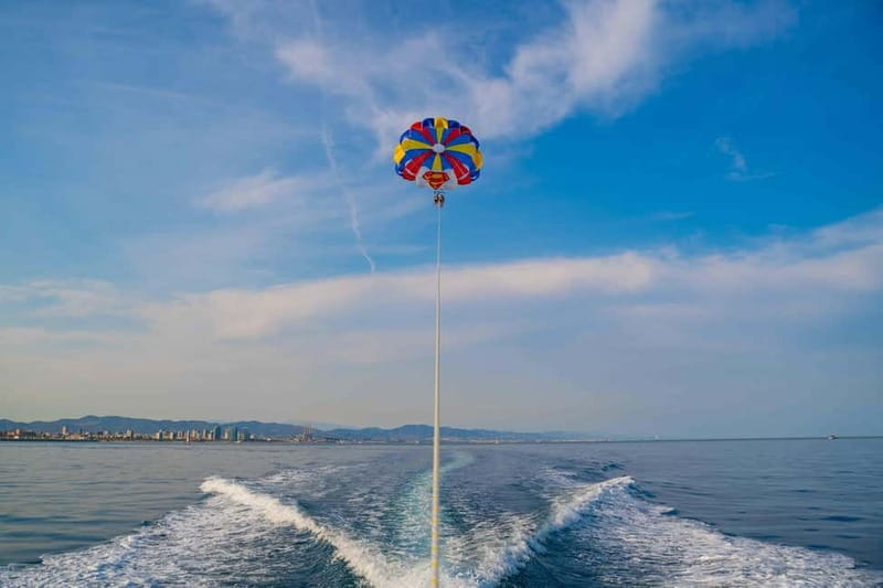 Barcelona: Parasailing magic flight and views above the sea - Key Things I’d Focus On Before You Go