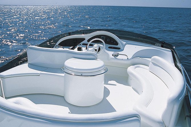 Barcelona Private Luxury Yacht Tour - Where you meet: Moll de la Marina and a no-fuss start