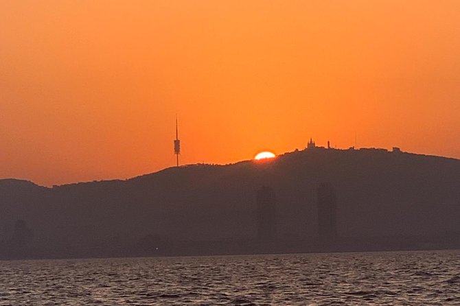 Barcelona Sunset and Day Sailing Cruise - Who should book this cruise (and who might skip it)