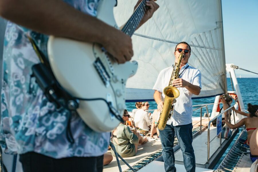 Barcelona: Sunset Catamaran Cruise with Live Music - Key Highlights Worth Prioritizing