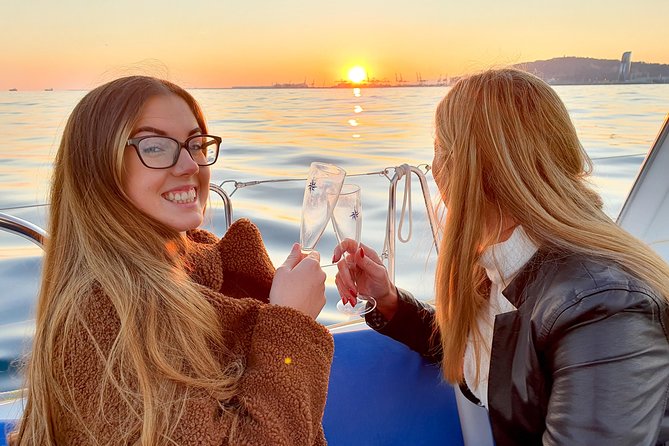 Barcelona Sunset Sailing Cruise from Port Olímpic with Open Bar - Why this Port Olímpic sunset sail is a smart Barcelona evening