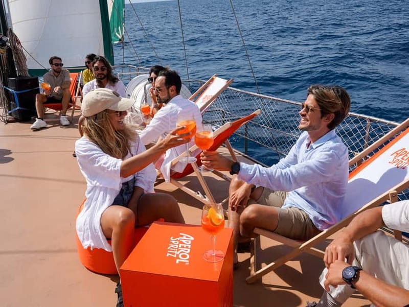 Barcelona: Sunset Sailing Cruise with Live Music - The 1.5-hour sunset plan: what you’ll actually do on the water
