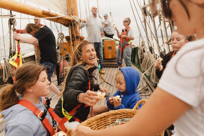 Bay of Islands Tall Ship Sailing on R. Tucker Thompson Including BBQ Lunch - R. Tucker Thompson: a working tall ship feel in the Bay of Islands