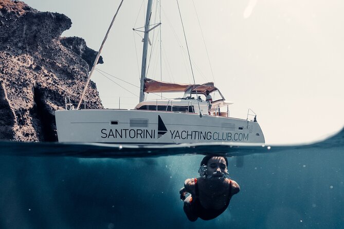 Beautiful Day Catamaran Caldera Cruise incl. Meal & Drinks - Stop 1: Volcano and Hot Springs Swimming (And the Rules You Should Ask About)