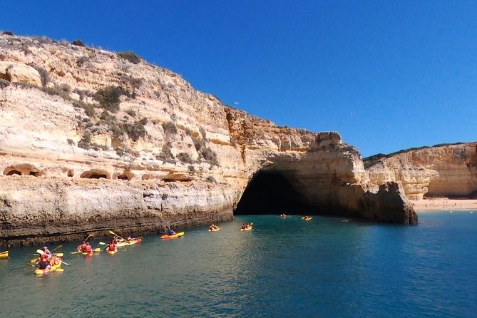 Benagil Kayak Tour On Board a Fantastic Catamaran - Kayaking in the Benagil caves with guides: what you actually do