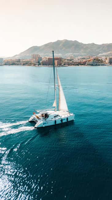 Benalmádena: Sailing & Dolphin Watching with Snacks/Drinks - Meeting at the Port: Where Your Sea Day Really Starts