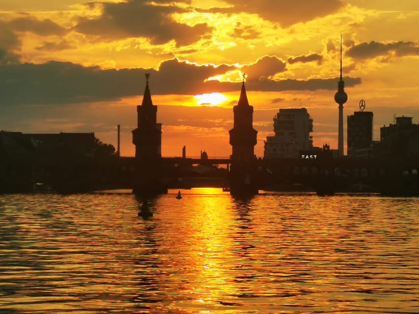 Berlin: Solar Powered Sunset Catamaran Cruise & Audio Guide - Who this cruise is best for