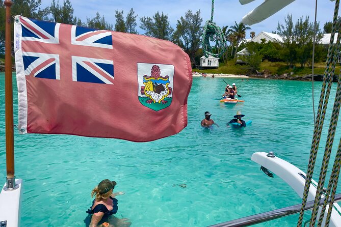 Bermuda Private Catamaran:Snorkeling, Shipwrecks & Cliff Jumping - Why a private catamaran is the smart way to do Bermuda water time