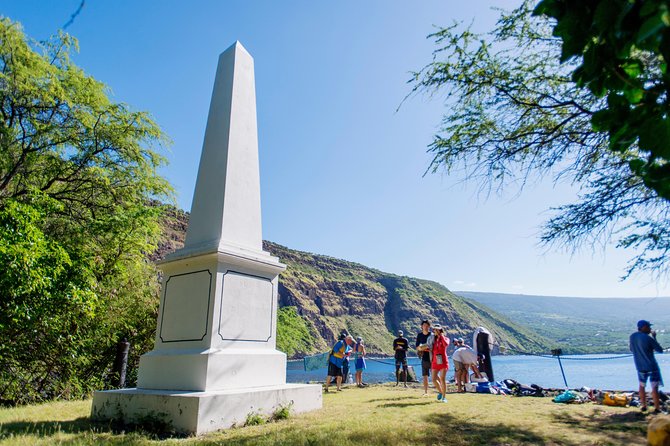 Big Island: Captain Cook Snorkel On A Power Catamaran With Lunch - Kealakekua Bay: Where History Meets Reef Time
