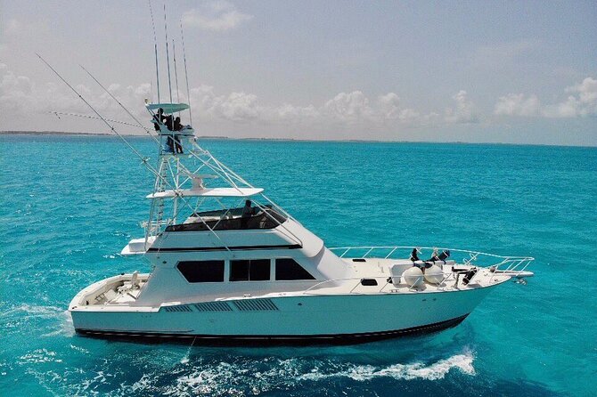Biggest Luxury Yacht Boat Best in Cancun up to 28 pax - The Sail Toward Isla Mujeres: How the 4, 6, or 8 Hours Works