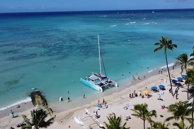 Board from Waikiki Beach for a scenic Sunset Sail on the Hāwea - Key things that make this sunset sail special