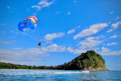 Boat Parasailing with Aguas Azules - On the Water: The boat ride pace and how the flight actually feels
