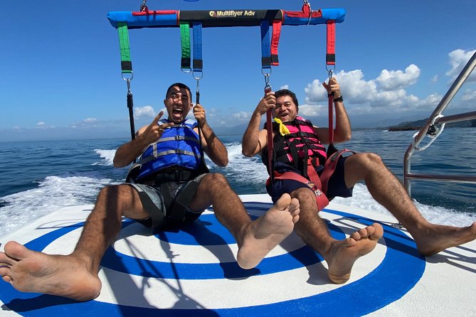 Boat Parasailing with Aguas Azules - Getting the best photos: Selfie-stick planning and photo timing