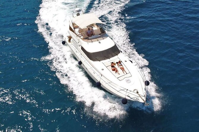 Bodrum Private Motor-Yacht Sunset Tour With Dinner For 3 Hour - A Bodrum sunset yacht that feels like your own time