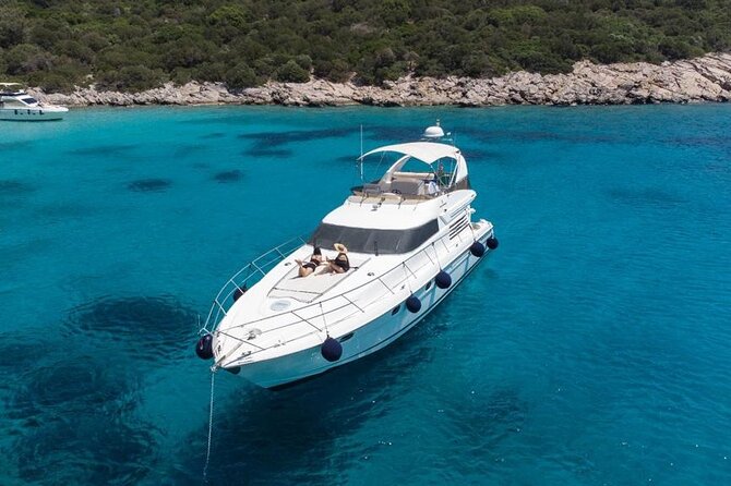 Bodrum Private Motor-Yacht Sunset Tour With Dinner For 3 Hour - Who this Bodrum private sunset cruise suits best
