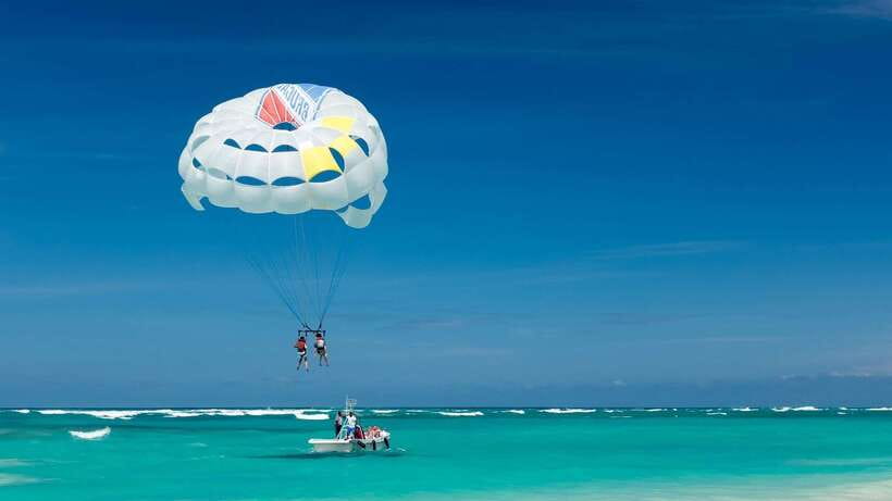 Boracay: Solo or Tandem Parasailing Experience - Solo or Tandem Parasailing Over Boracay: What You’re Really Paying For