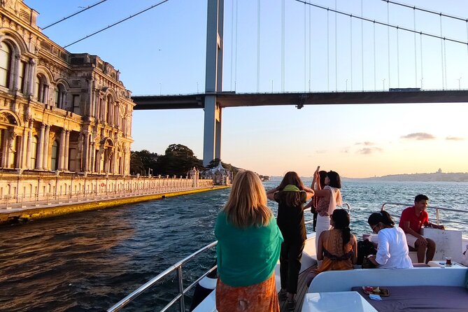 Bosphorus Sunset Cruise with Live Guide on Luxury Yacht - The Bosphorus from Europe to Asia: the main event