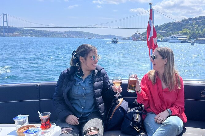 Bosphorus Yacht Cruise with Stopover on the Asian Side - (Morning or Afternoon) - Onboard Comfort: Snacks, Tea, Coffee, and Wi‑Fi