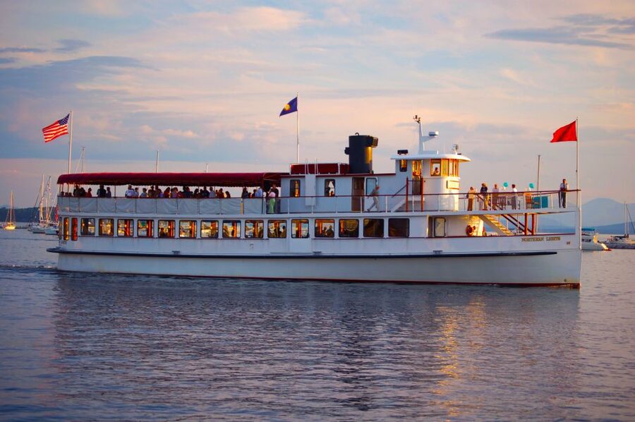 Boston: Harbor Sunset Yacht Cruise - Sunset Special Effects: Cannon Fire, Skyline Lights, and the Music That Sets the Mood