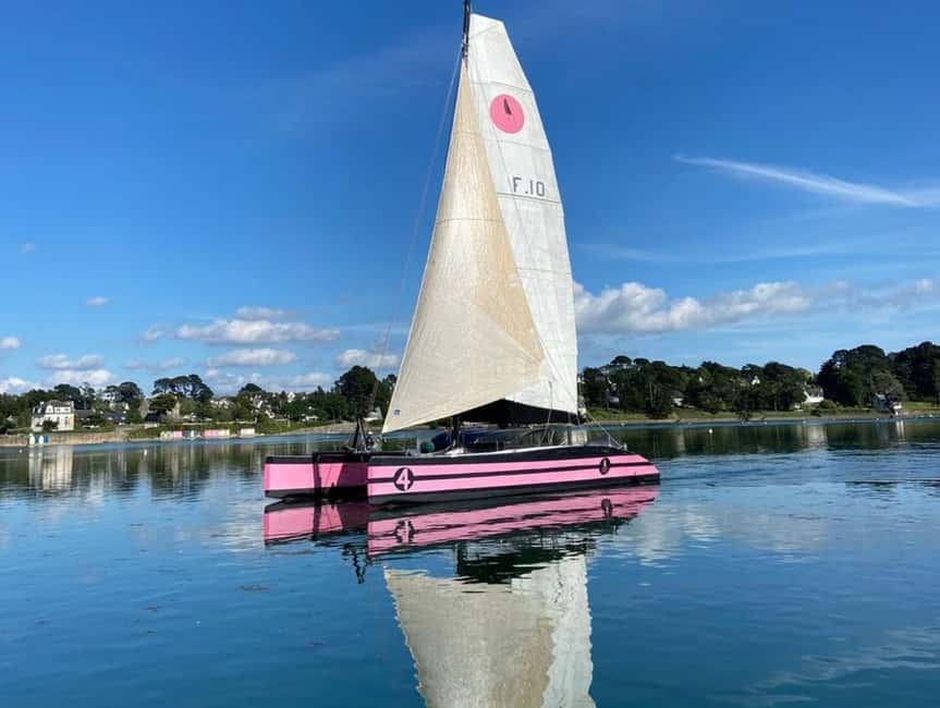 Brittany: Glénan Archipelago Sailing Day - Getting On Board: Comfort, Group Size, and the Chance of a Re-route