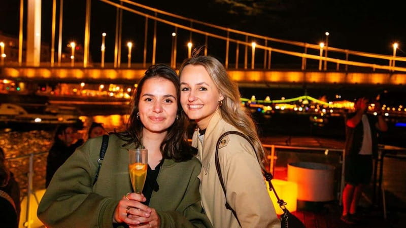 Budapest: Sip and Sail River Cruise with Unlimited Prosecco - Should you book the Budapest Sip and Sail Prosecco cruise?