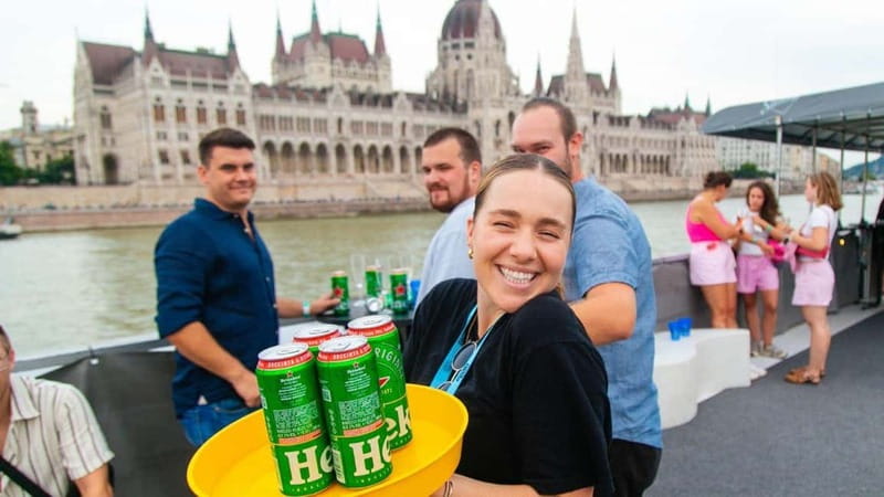 Budapest: Sip & Sail Danube Cruise with Unlimited Beer - The Danube Route: Parliament, Bridges, and Buda Castle in One Evening