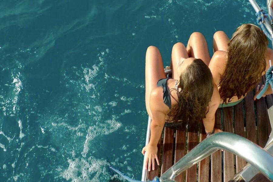 Cabo de Gata: Yacht Tour to the 5 Best Beaches - Carboneras departure: a real fishing-port start