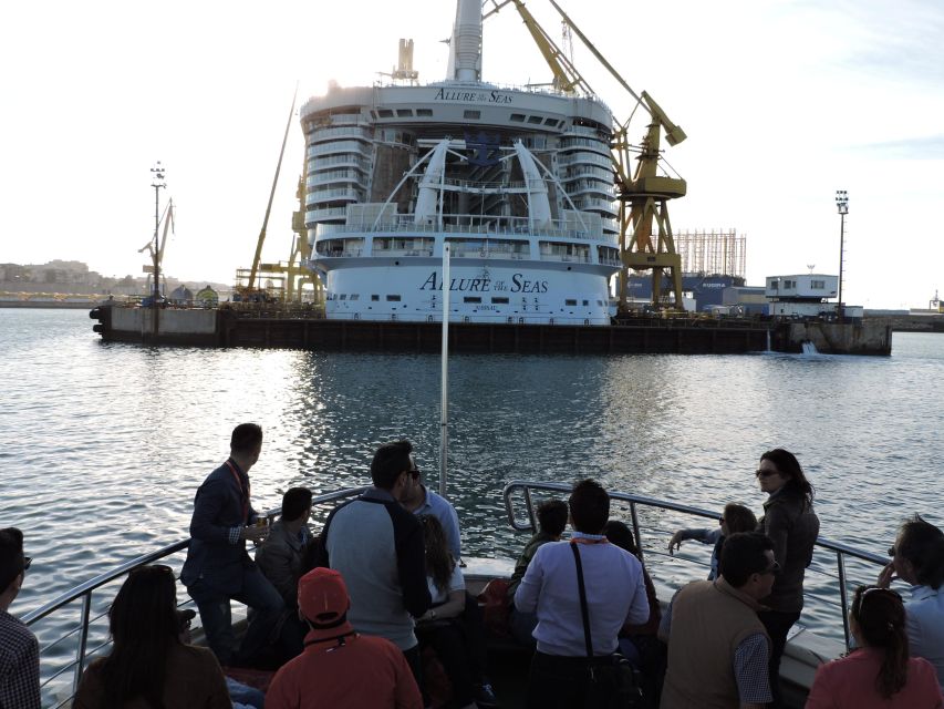Cádiz: Bay of Cádiz Catamaran Tour with Host - Constitution Bridge from the water: the 540-meter photo moment