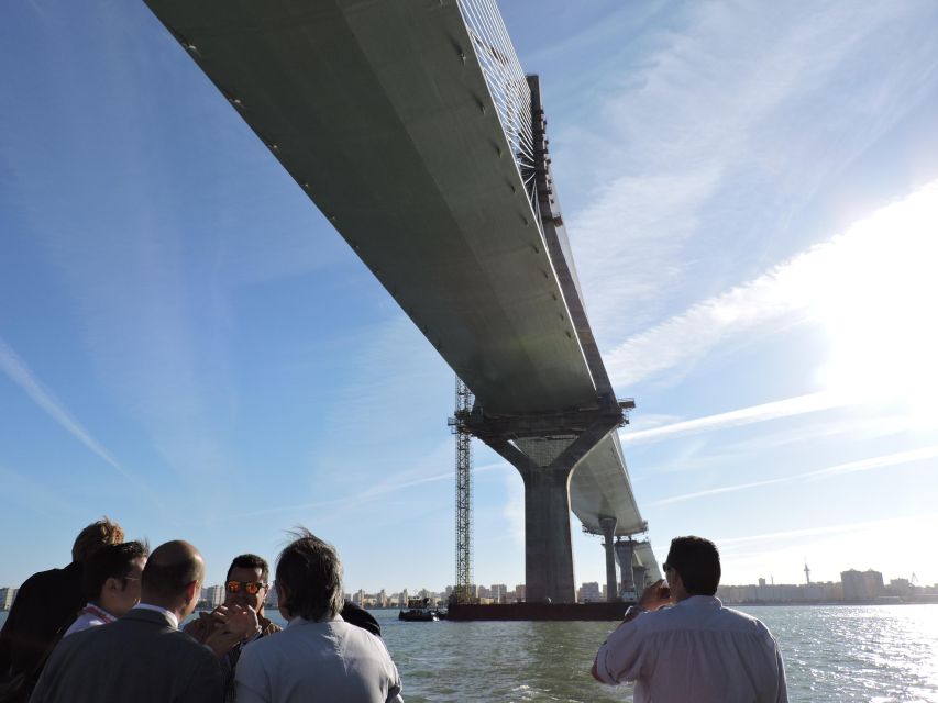 Cádiz: Bay of Cádiz Catamaran Tour with Host - Onboard rules that affect your packing list