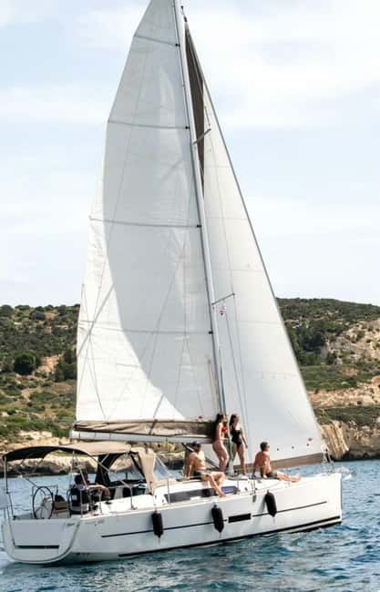 Cagliari: Catamaran Tour, Swimming, Snorkeling, & Prosecco - Cala Bernat: the quick look that sets the tone