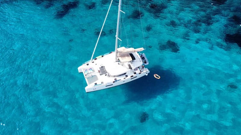Cagliari: Catamaran Tour to the Gulf of the Angels - Cala Bernat: a scenic kickoff where the guidance matters