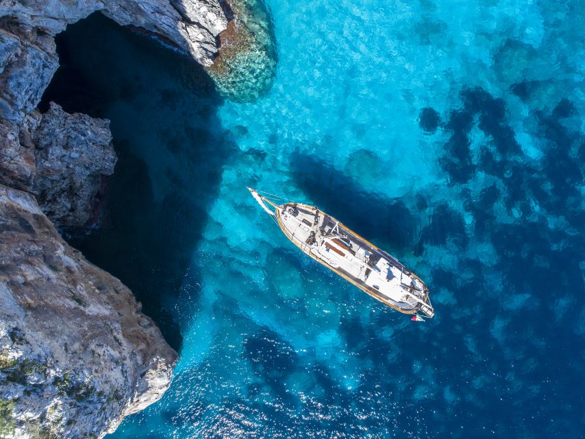 Cala Gonone: Gulf of Orosei Tour with a Vintage Sailing boat - Your two-hour lunch-and-swim beach stop (Cala Mariolu, Gabbiani, or Sorgenti)