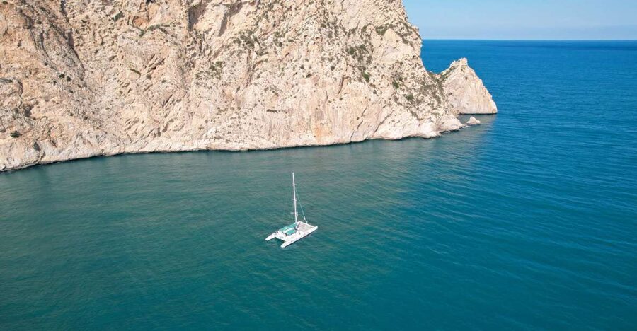 Calpe: Sailing Catamaran with Lunch - Who should book this catamaran with lunch?