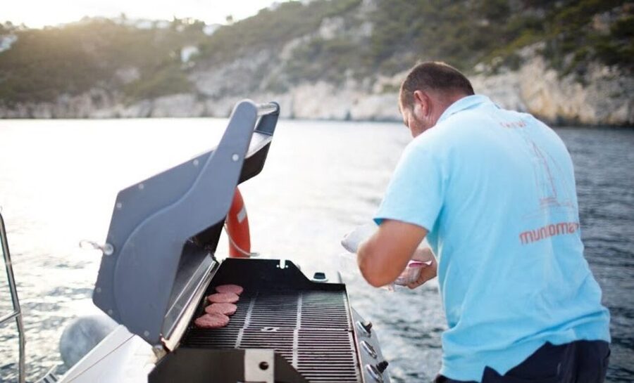 Calpe: Sailing Catamaran with Lunch - The 3.5-hour rhythm: sail, swim, paella at sea, back to port