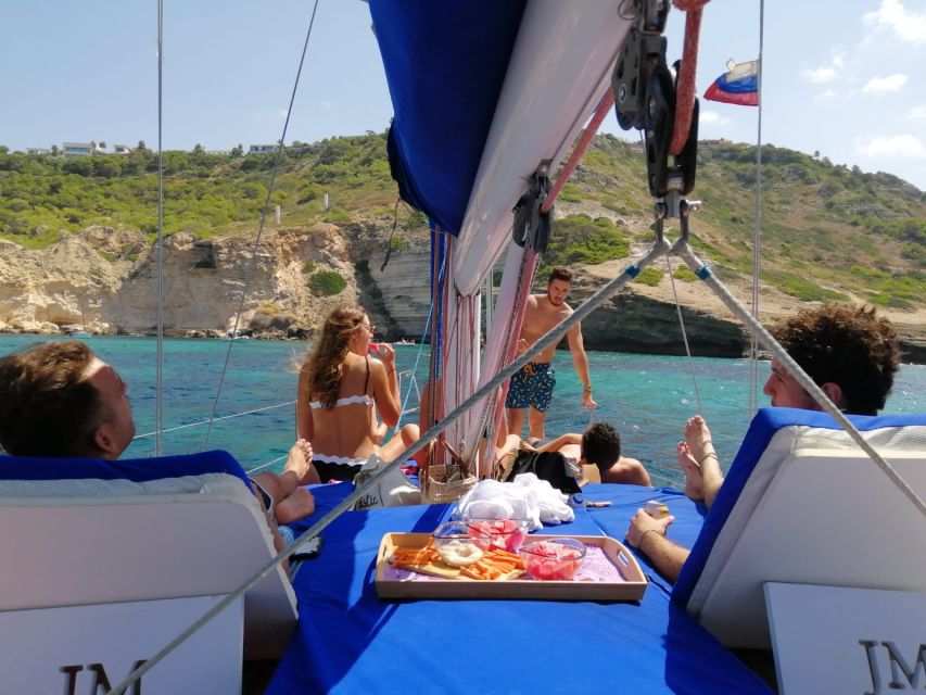 Can Pastilla: Sailboat Tour with Snorkeling, Tapas & Drinks - Where you start and how to find the boat in San Antonio