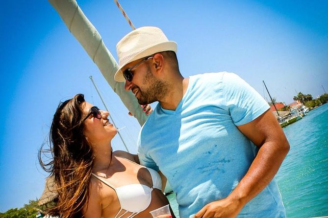 Cancun Half-Day Sailing Catamaran Cruise to Isla Mujeres - Snorkeling Near El Meco Reef: What You’ll Enjoy and What Can Go Wrong