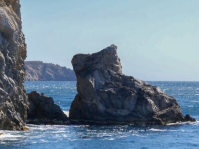 Cap Norfeu: Costa Brava Catamaran Trip with Underwater Views - Finding the Boat: Two Starting Points in Roses