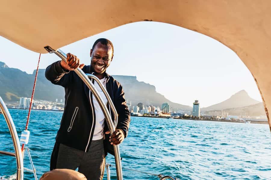 Cape Town: Sunset Catamaran Cruise on Table Bay with Bubbles - Finding Your Way to Wild Horizons at the V&A Waterfront