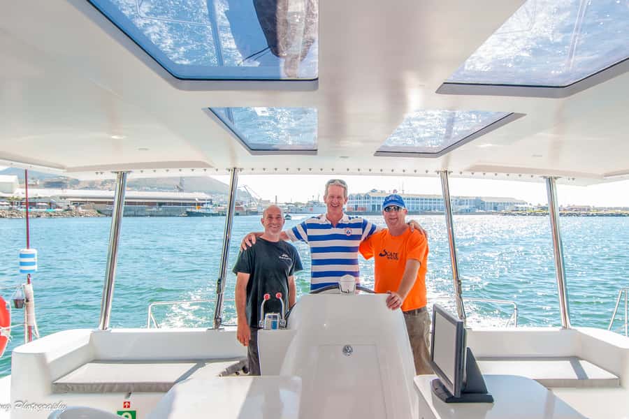 Cape Town Waterfront and Bay: Sailing Trip - Sailing Table Bay From the V&A Waterfront in One Sweet Hour