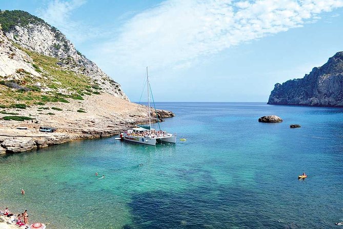 Catamaran Cruise from Port d'Alcudia with Lunch and Swim Stop - Lunch on Board: Included, But Don’t Expect a Full Menu