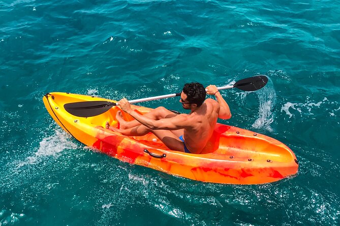 Catamaran Cruise to Papagayo beaches, lunch and water activities - Getting there: hotel pickup rules and the 11:00 start