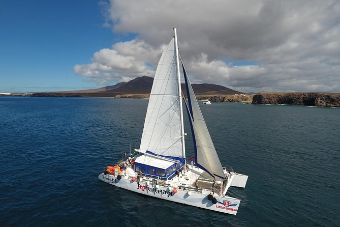 Catamaran Cruise to Papagayo beaches, lunch and water activities - Kayaking and snorkeling: what’s included, what you should bring