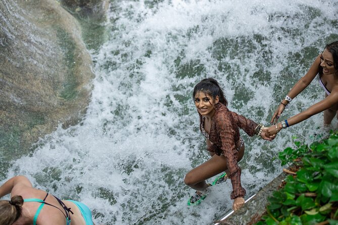 Catamaran Cruise with Snorkeling and Dunn's River Falls - Group size, waiting, and the reality of a popular route