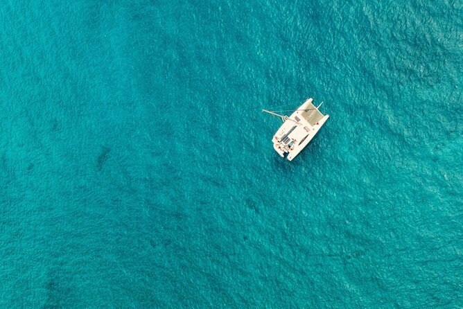 Catamaran Half Day - Beautiful day on the Atlantic Ocean - Swim and snorkel time: what’s included, and what to consider