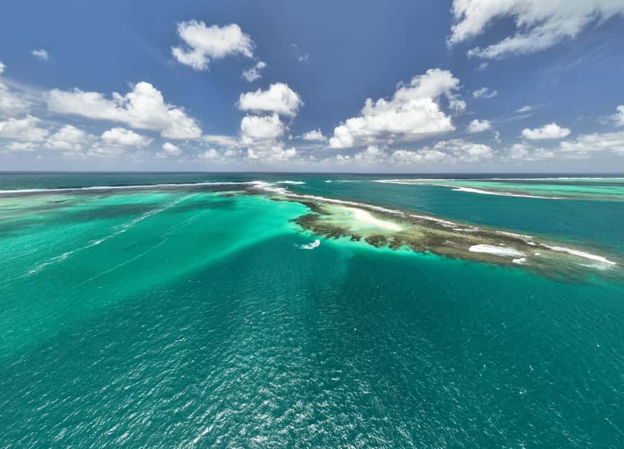 Catamaran Mauritius: South East 5 Islands Catamaran Cruises - The day’s flow: how the route keeps you from feeling rushed