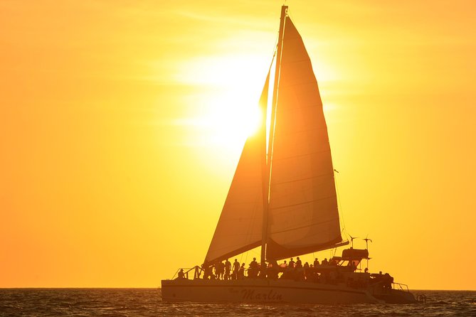 Catamaran Sailing & Snorkeling from Playas del Coco - Lunch at Sea Around 4:30 pm: BBQ Food and the Drinks Flow