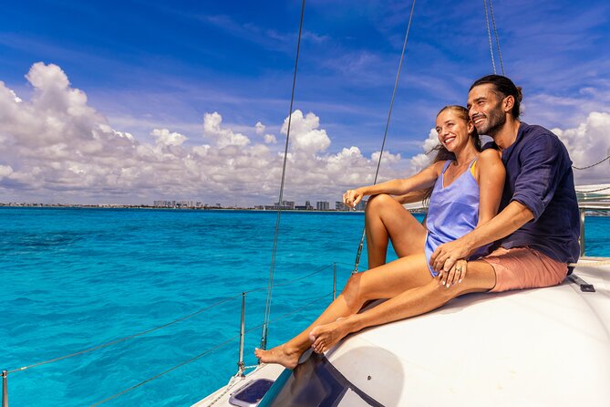 CATAMARAN to Isla Mujeres, Snorkel & Beach Club by Xcaret - Torre Escenica: The 80-Meter Viewpoint Finish