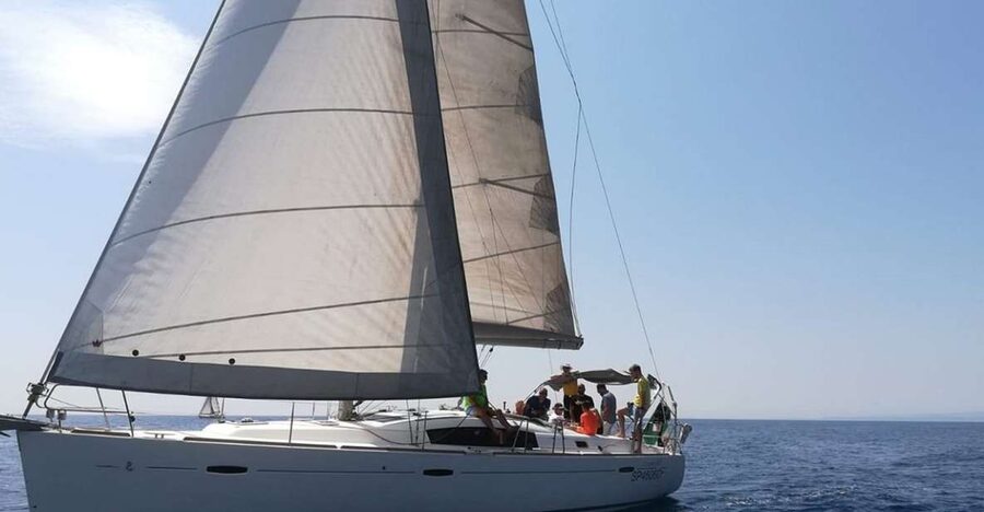 Catania: Coastline Sailing Trip 6hr with Aperitif and Lunch - Ulysses Caves and Acicastello Castle: Scenic Stops That Lead to Real Time in the Water