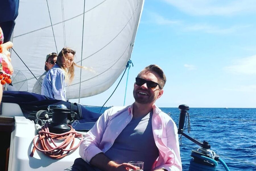Catania: Coastline Sailing Trip with Aperitif and Prosecco - Price and value: $767.88 for up to 10 people