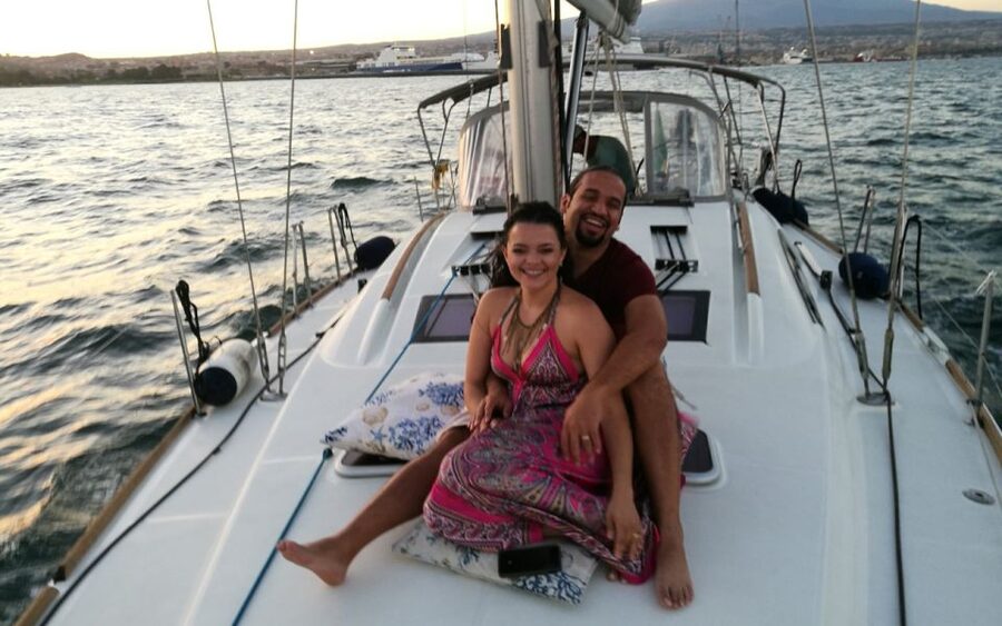 Catania: Guided Sunset Sailing Trip with Aperitif & Prosecco - Private vs Shared: Which Group Size Works Best?